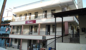 StayApart Hotel Mooljis Mount Abu